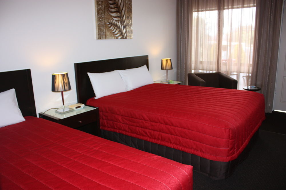 Junction Motel Мэриборо Экстерьер фото
