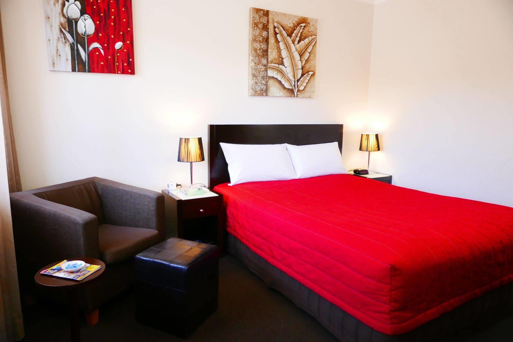 Junction Motel Мэриборо Экстерьер фото