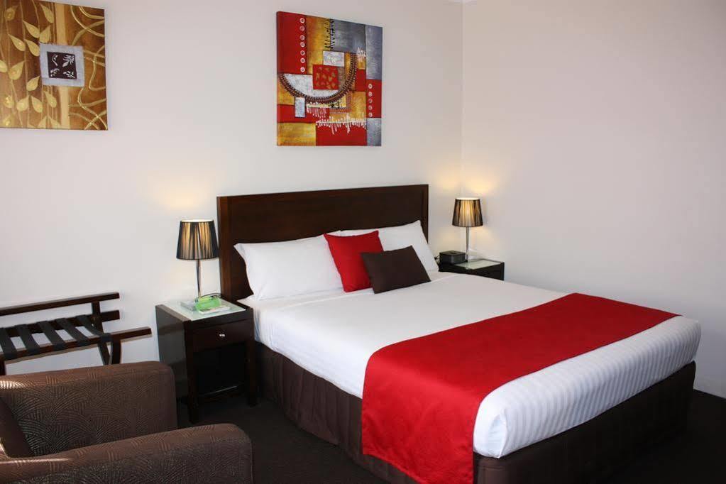 Junction Motel Мэриборо Экстерьер фото